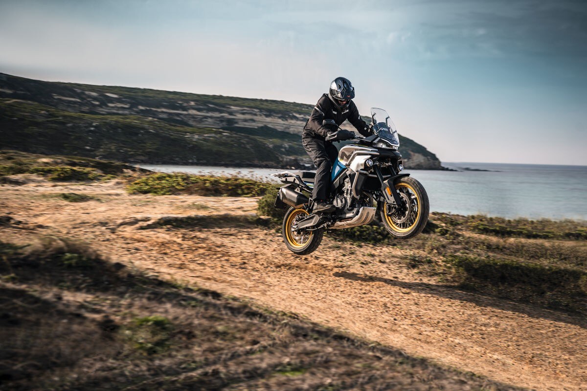 CFMOTO 800MT: in vendita a 9.990 euro